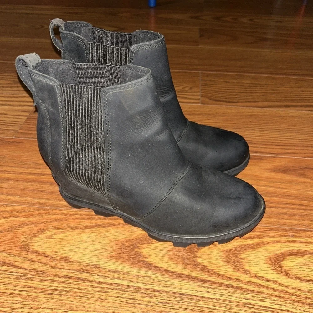 Sorel Women Joan Of Arctic Boot Size 7.5 Black Waterproof Chelsea Bootie Wedges